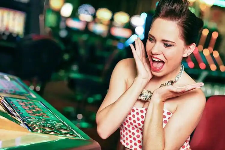 ufabet168 Live Casino Baccarat Dealer တိုက်ရိုက်ကစားခြင်း